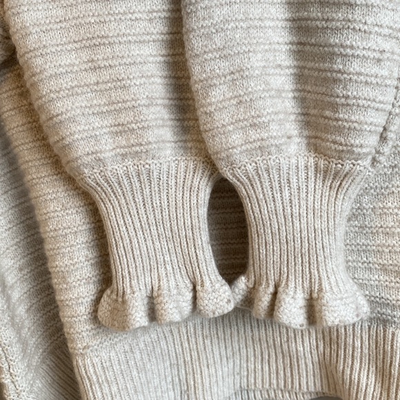 Madewell Ruffle Mock Neck Pullover Sweater in Cotton-Merino - Picture 5 of 7
